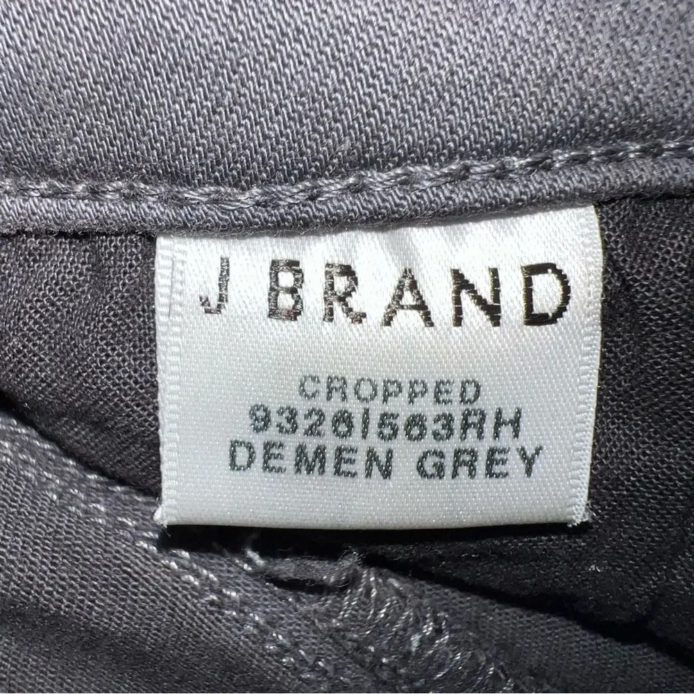 J Brand Factory Distressed Cropped Demen Grey Mid-Rise w/Raw un-Hem Size 25